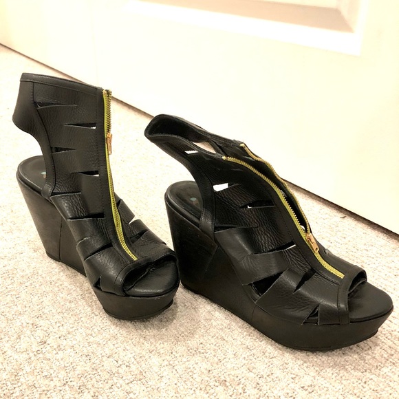 Faryl Robin zip-up cutout booties - Picture 4 of 5